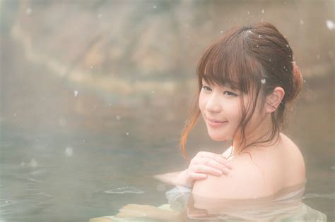 美 少女 露天 風呂 盗撮|790件の「露天風呂少女」の画像、写真素材、3Dオブジェクト、 .